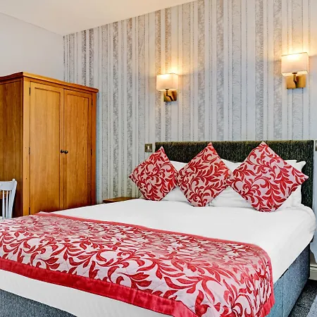 Oyo Dovecote 3* Birmingham