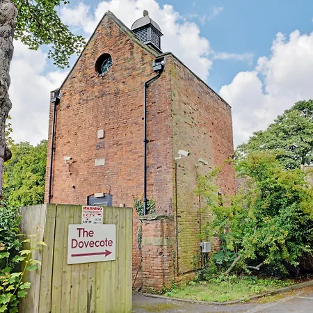 Hotel Oyo Dovecote Birmingham